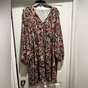 Size large, jewel tone dress, elastic at the end of the sleeve, tie under chest